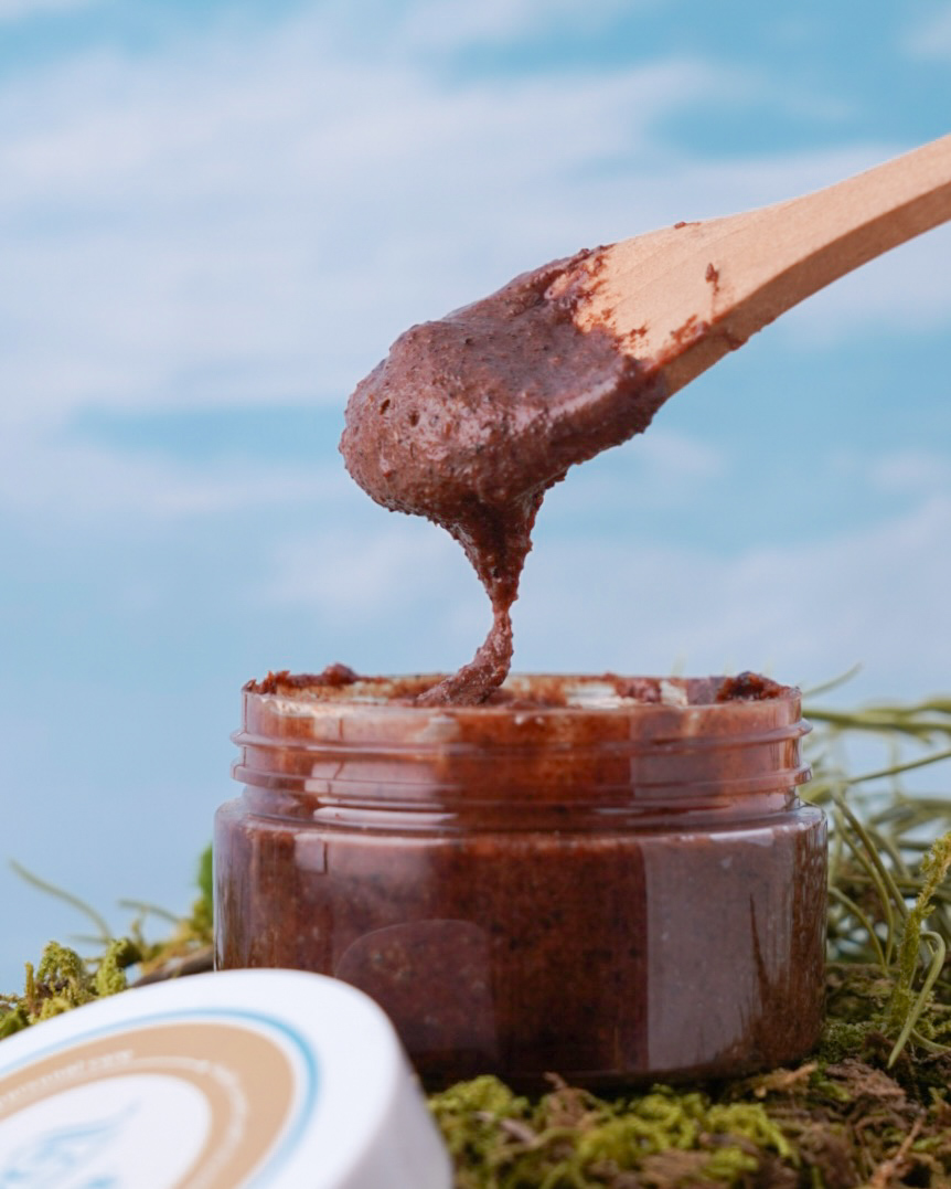 Moon Face Scrub (with Honey and Cinnamon) - Image 5