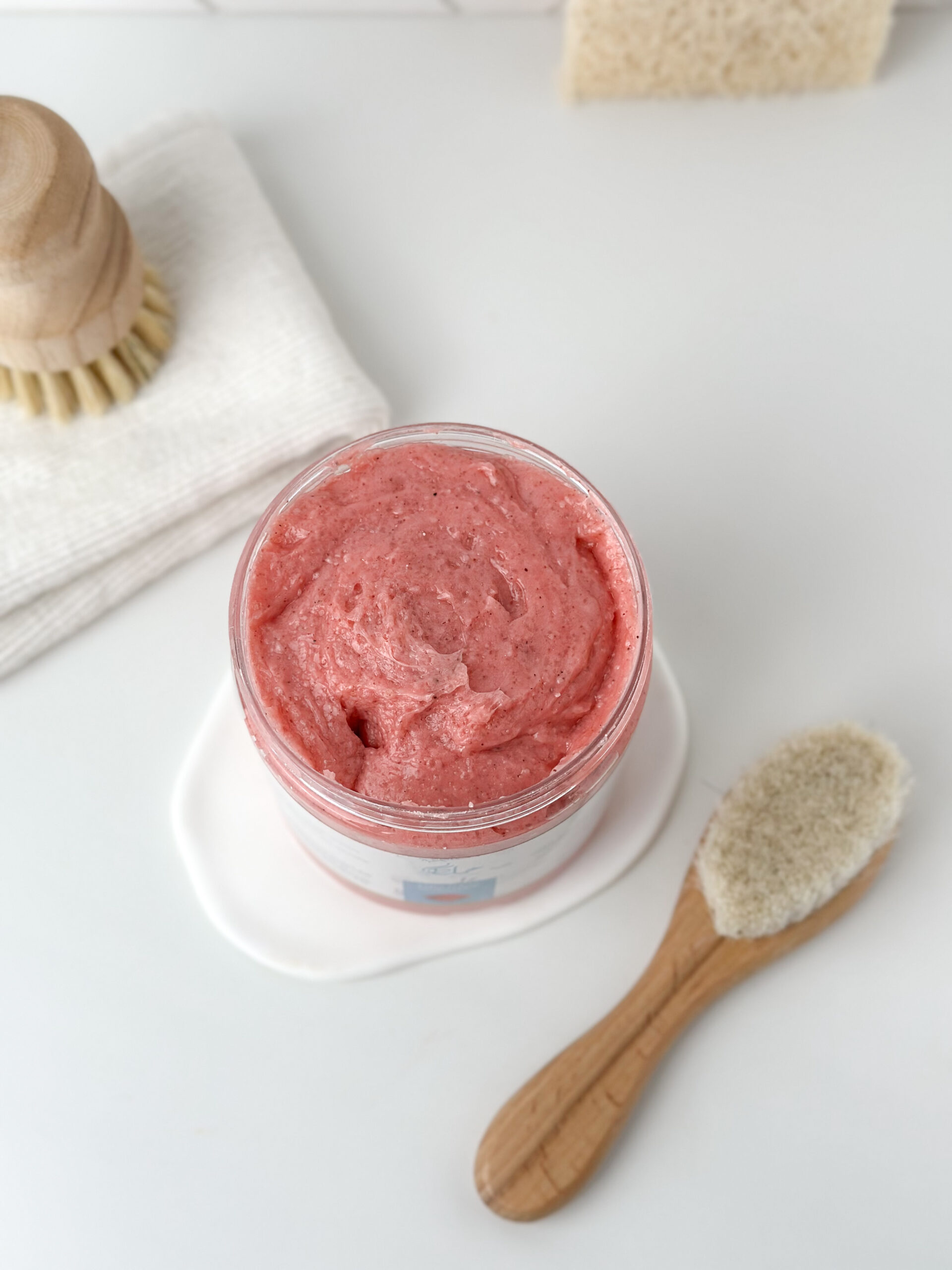 Lulu Scrub with Red Moroccan Clay - Image 4